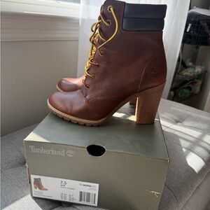 BRAND NEW Timberland Women's Chestnut Leather Lace-Up High Heel Boots